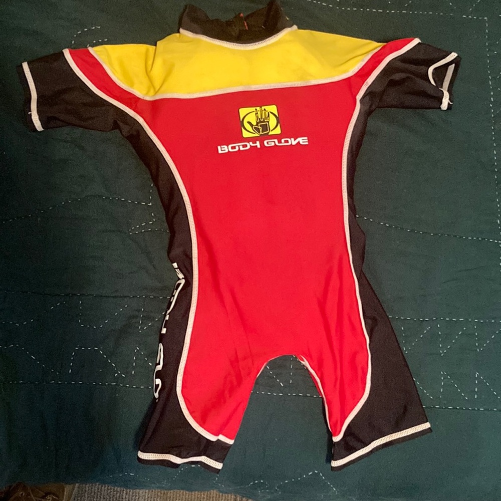Body Glove Toddler w Foam age 4-5 weight 30-45 lbs